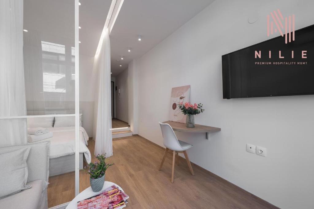 V1 Boutique Rooms, Nilie Hospitality Mgmt Салоники Экстерьер фото